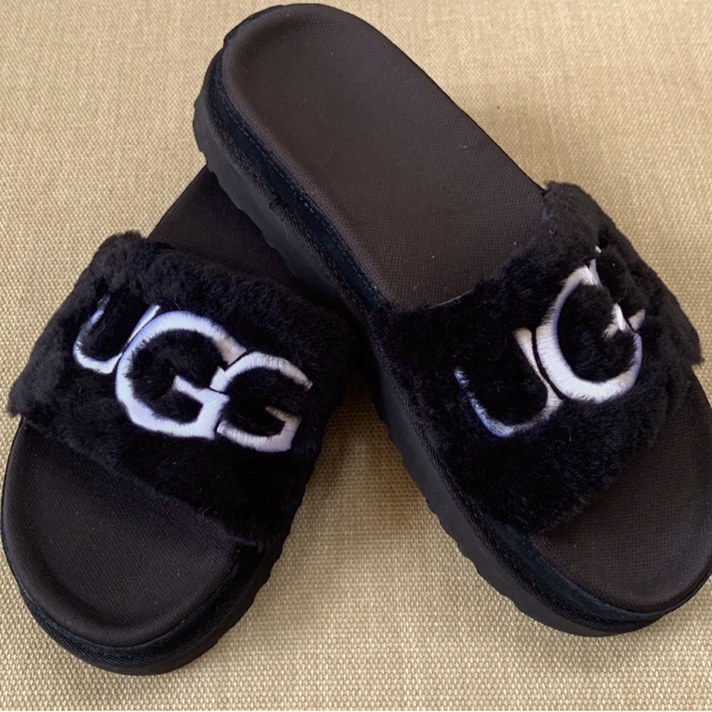Ugg Slides - image 1